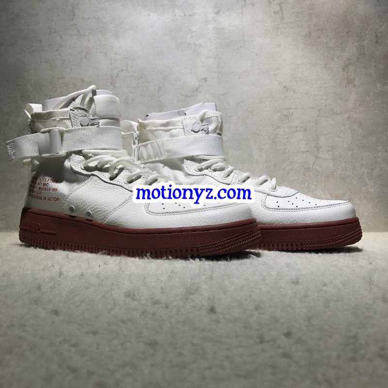 Nike SF Air Force 1 Mid QS